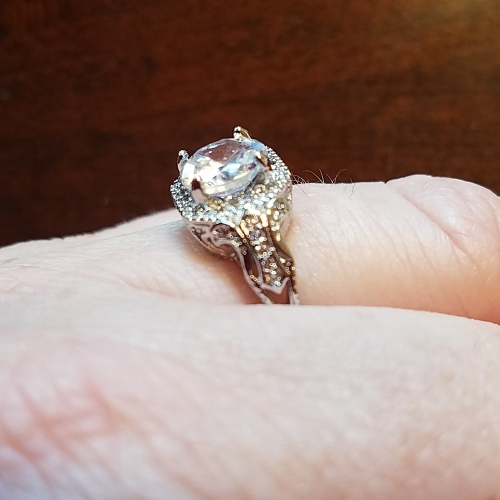 EXQUISITE 7.81CT CZ & .925 STERLING SILVER RING - Picture 6 of 6